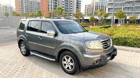Honda Pilot 2013 , GCC, 8 seats SUV
