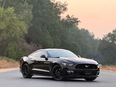 FORD MUSTANG GT PREMIUM COUPE 5.0 2016 Full option فورد موستنج GT 5.0 بريميوم 2016 خليجي