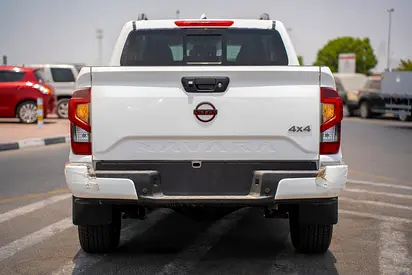 2025 Nissan NAVARA — миниатюра 17