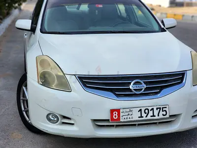 Nissan Altima 2011 SE GCC Specs - Well Maintained