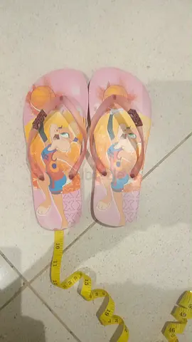 Girl slippers