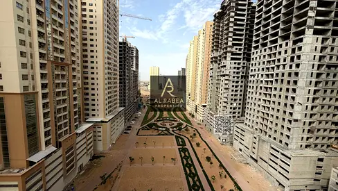 Live or invest in this 1095 sq ft fully furnished apartment with a gym, pool, and parking, located on a high floor.