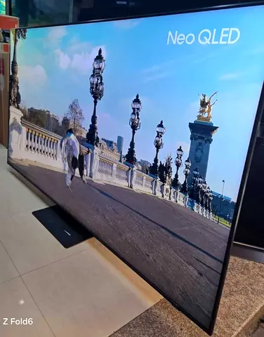 Samsung latest model TV 98 inch Neo QLED 98QN90F