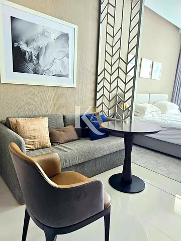 Studio | Fully Furnished | Canal View