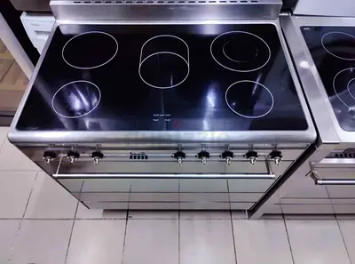 Smeg latest model 5 hobs full electric ceramic stove oven dual fan cooking range 90x60 xew