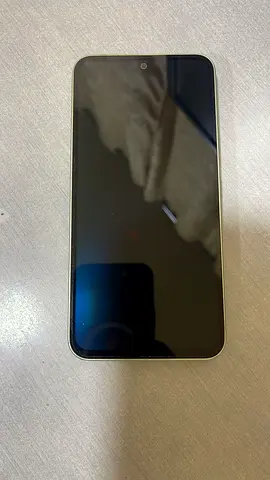 Used Samsung Galaxy smartphone - good condition, unlocked