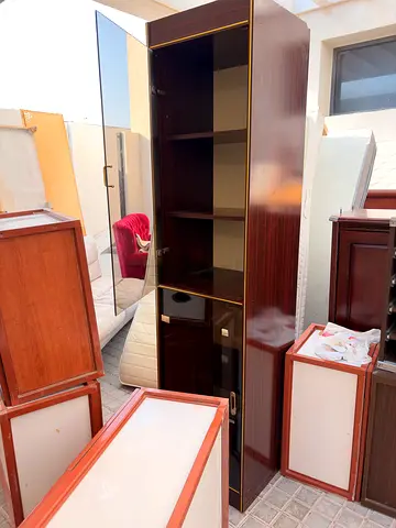 خزانة كتب وحدة تخزين