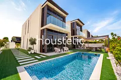 LARGE CORNER UNIT | ELEVATED POSITION | IMMACULATE