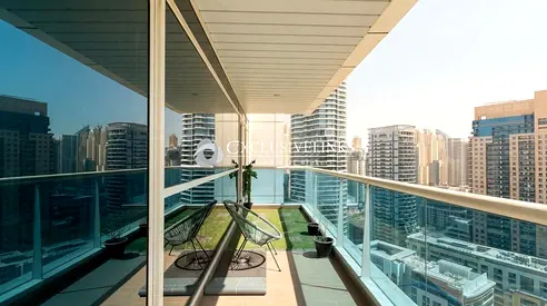 Large | Furnished | Family Living