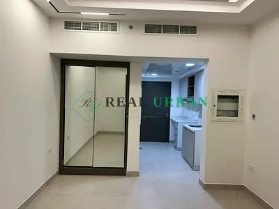 High Floor | Vacant | 2 Payments