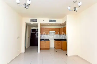 EXCLUSIVE | Best Priced | Unfurnished