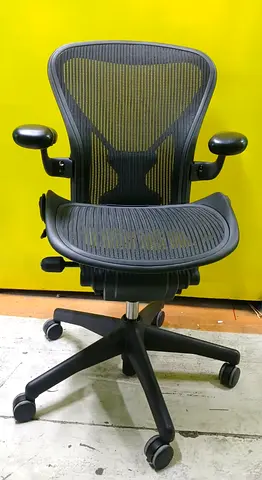 Herman Miller Aeron Office Chair Fully Options Size C Good Condition