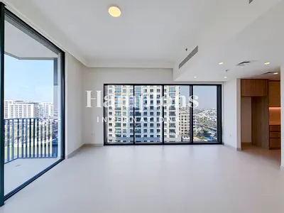 Spacious | 3BR + Maid’s | Bright Interiors