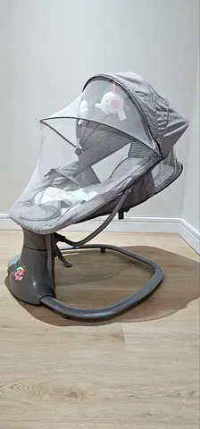 Multi-functional Baby Bassinet / 3 in 1 - Good Condition