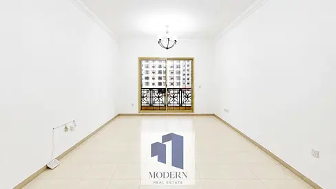 SPACIOUS UNIT | VACANT | NEAR METRO | WITH BALCONY