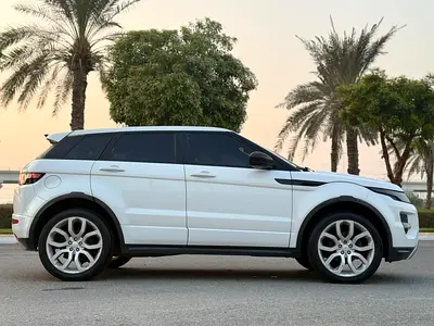 RANGE ROVER EVOQUE / ORIGINAL PAINT / 2 KEYS