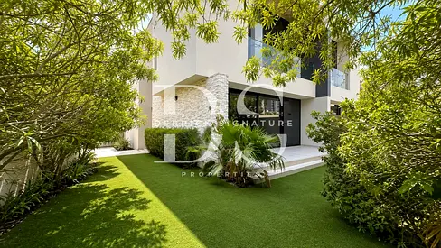 Corner Unit | Largest 3BR | Single Row | Near Gate