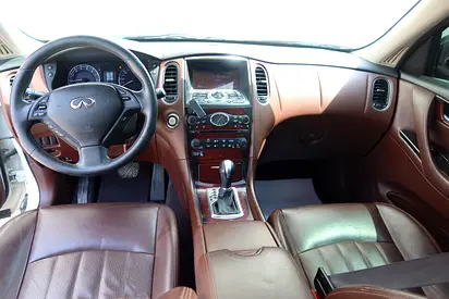 صورة 11 لـ 2018 Infiniti QX50