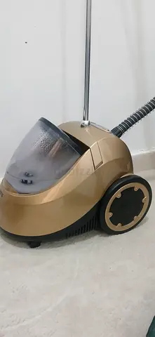 Used canister steam cleaner / garment steamer - good working condition