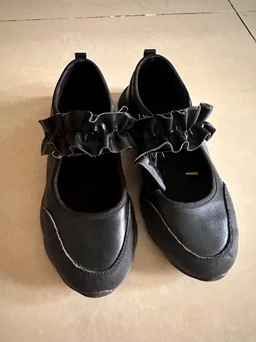Girl School shoes for free