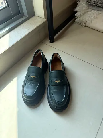Maje Dark green leather loafers - size 38 , good condition