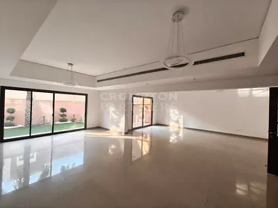 Excellent Family Home | Spacious | Vacant