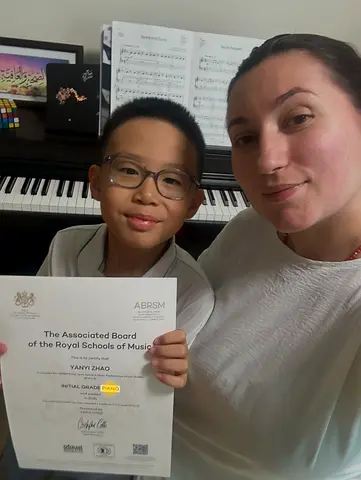 Piano vocal music classes
