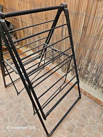 Foldable Metal Clothes Drying Rack - Sturdy and Portable