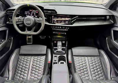 2024 AUDI RS3 缩略图 17