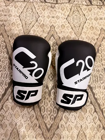 12 OZ SP Starpro C20 Boxing Gloves