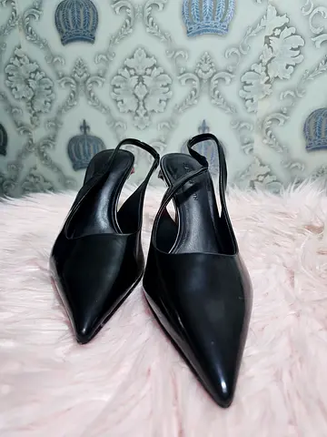 Pre-loved Charles & Keith Black Slingback Heels with Rose Detail – Size 35/36 | AED 70
