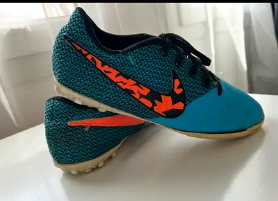Football shoes size 38