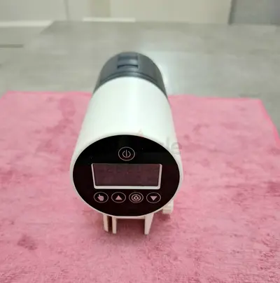 Auto feeder