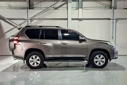 2015 Toyota PRADO 照片 4