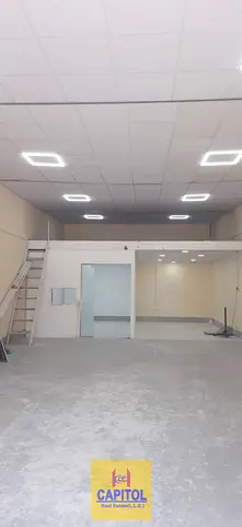 Individual warehouse entrance with convenient loading/unloading access | NO EJARI