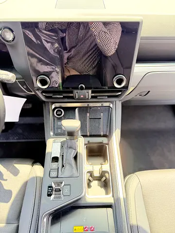 صورة 14 لـ 2026 Lexus GX-SERIES