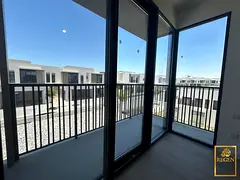 4BR Villa | Jebel Ali Village | Courtyard & Garden Views | Maids Room