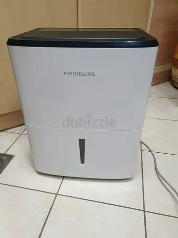 Frigidaire Dehumidifier 30L