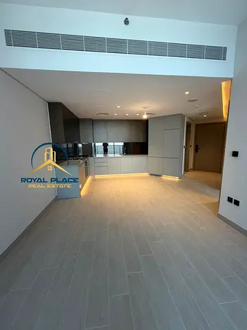 High-Floor 1BR | Sea & City View | Balcony | Regalia, Business Bay