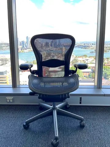 Herman Miller Ergonomic Mesh Office Chair (Like Herman Miller Aeron) - Good Condition