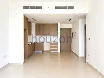 Brand New+Spacious 1BR | Balcony| Near the Mall