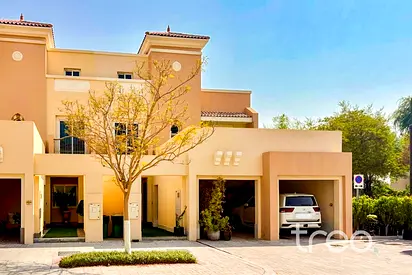Rarely Available 4 Bedroom Townhouse in Fortuna