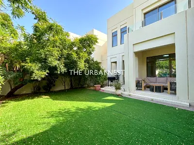 Type A | Large Plot | Single Row | Park Backing