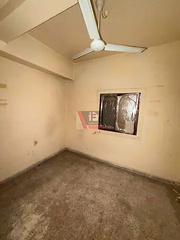 Low Price 1bhk Window Ac Central Gas& Just in 18k*
