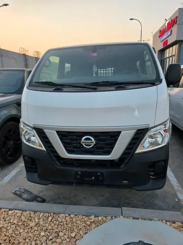 Nissan Urvan 2020