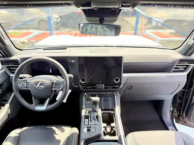صورة 16 لـ 2026 Lexus GX-SERIES