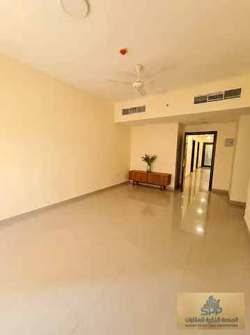 🔥بموقف سيارة فرصة مميزة بسعر 37,000 درهم فقط