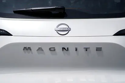 Nissan Magnite SV 2026 - Brand New Compact SUV-3
