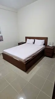 Al Khail Gate: Fully furnished room available for Couples, Ladies or Executive Bachelors