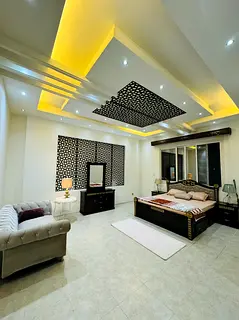 Big Luxury Private Room Only for Single Lady